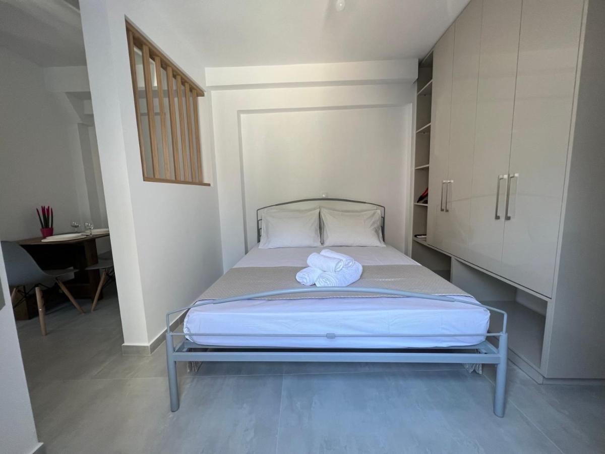 Vespista Boutique Apartment Skiathos Town Ngoại thất bức ảnh
