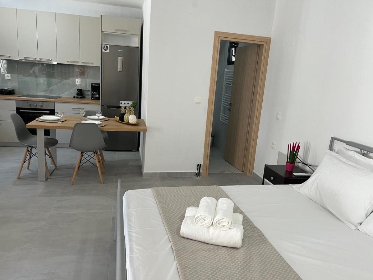 Vespista Boutique Apartment Skiathos Town Ngoại thất bức ảnh