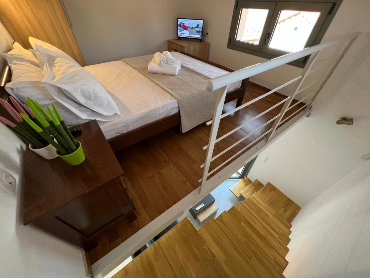 Vespista Boutique Apartment Skiathos Town Ngoại thất bức ảnh
