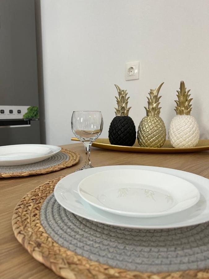 Vespista Boutique Apartment Skiathos Town Ngoại thất bức ảnh