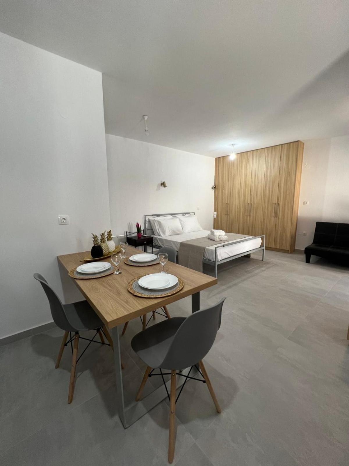 Vespista Boutique Apartment Skiathos Town Ngoại thất bức ảnh