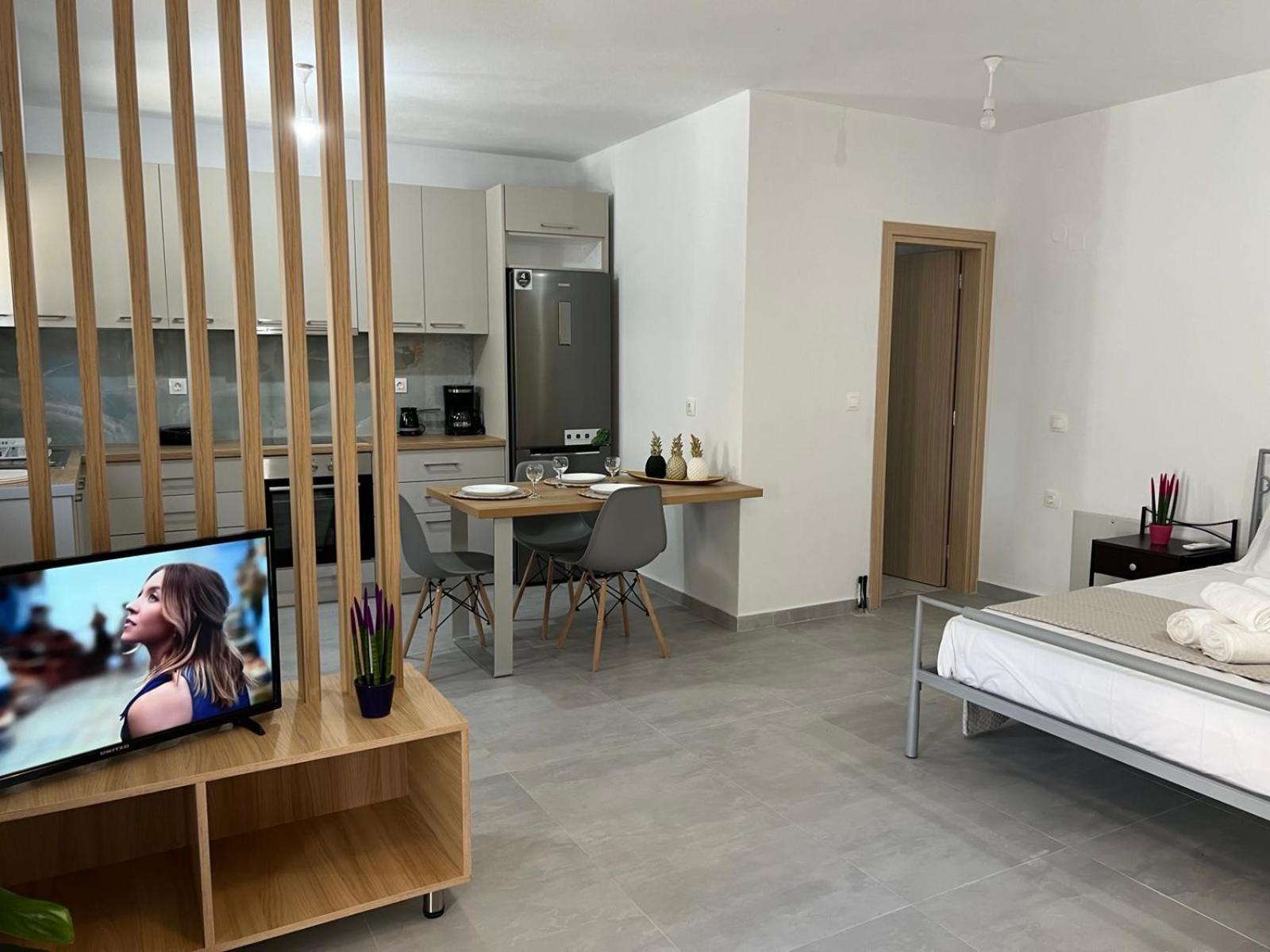 Vespista Boutique Apartment Skiathos Town Ngoại thất bức ảnh